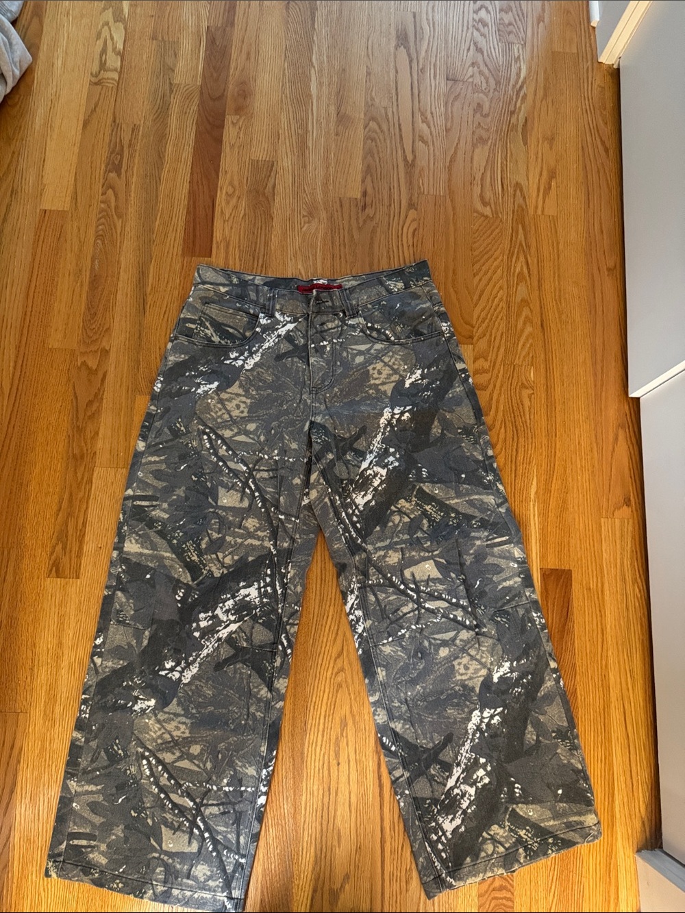 Jaded London Camouflage Print Straight-Leg Pants - Gray